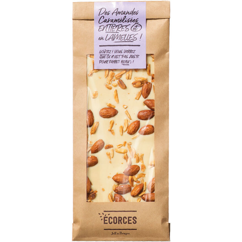 Corteza de chocolate blanco y almendras caramelizadas