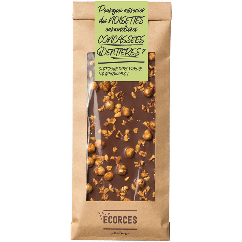 Corteza de chocolate con leche y avellanas caramelizadas